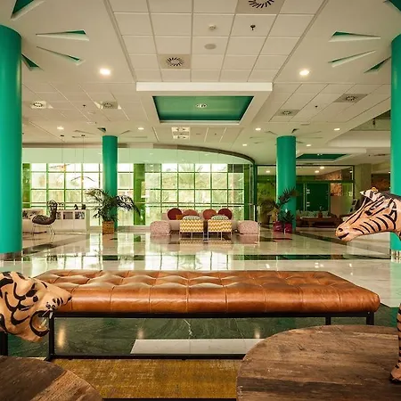 Ξενοδοχείο World Riwo Hotel. Benalmádena