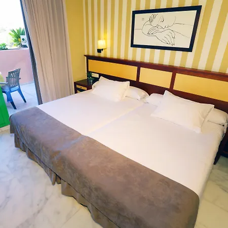 Ξενοδοχείο World Riwo Hotel.