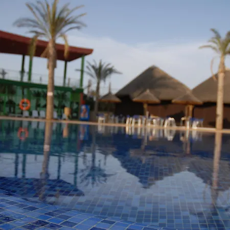 Ξενοδοχείο World Riwo Hotel.