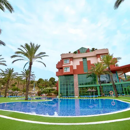Ξενοδοχείο World Riwo Hotel. 4*