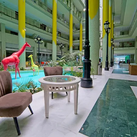 World Riwo Hotel. 4*