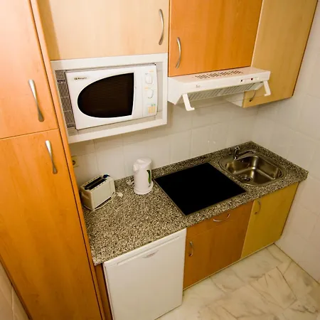 Ξενοδοχείο World Riwo Hotel.